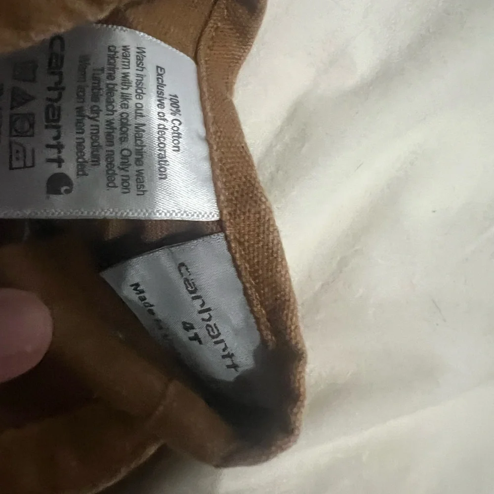 Kids Carhartt Bibs - 4T - Picture 2 of 2